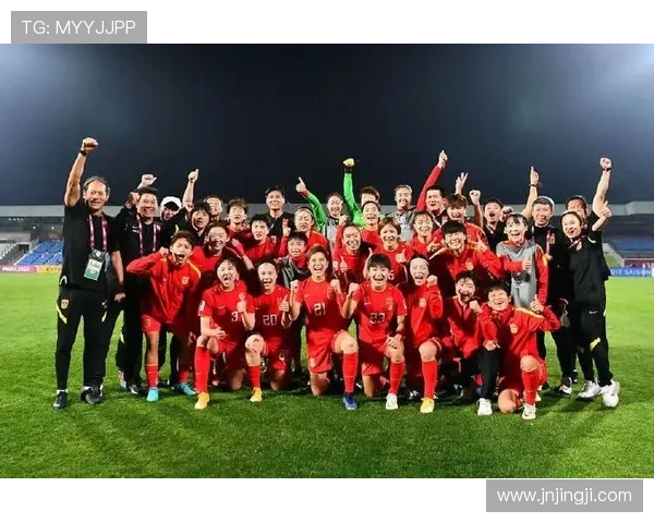 中国足球联赛新赛季战况激烈 多支豪门球队目标冲击冠军