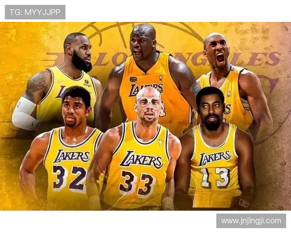 詹姆斯领衔湖人新赛季备战 NBA各队阵容调整引发关注